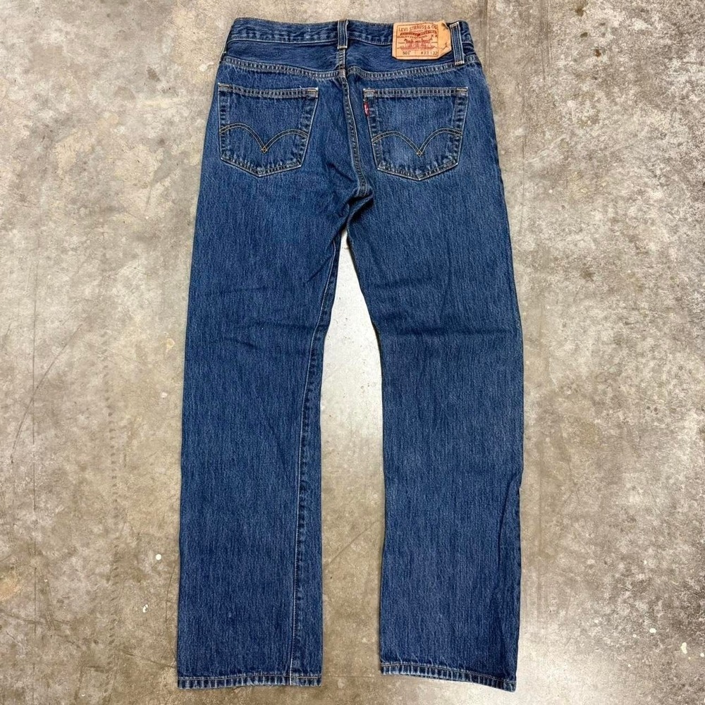 Y2K Levi's 501 Blue Denim Button Fly Straight Fit Jeans 32x31